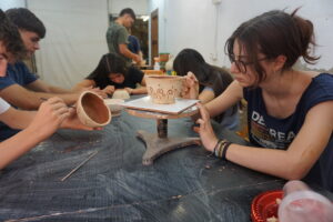 Taller de ceràmica batxillerat artístic CIC